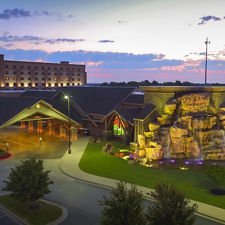 Cherokee Casino West Siloam Springs Resort Екстериор снимка