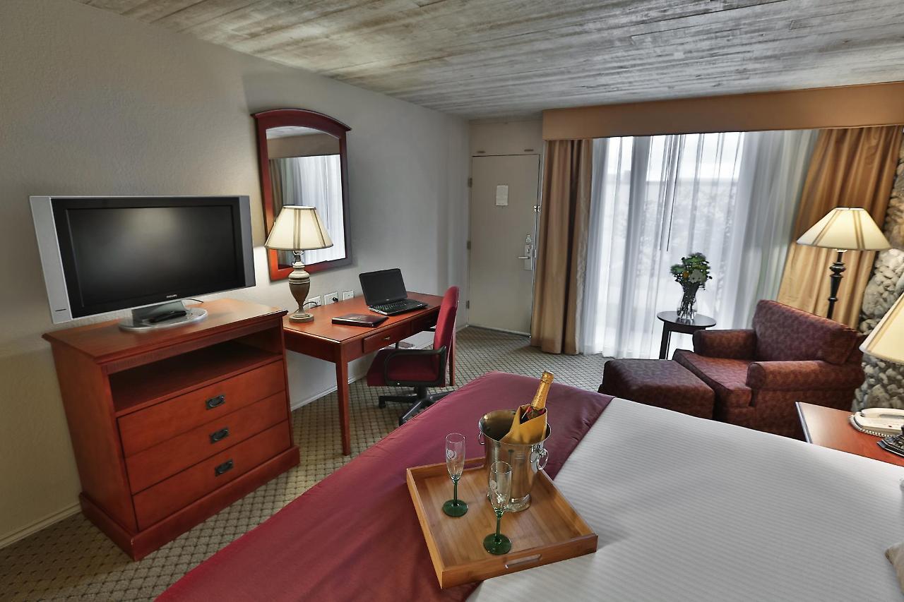 Cherokee Casino West Siloam Springs Resort Екстериор снимка