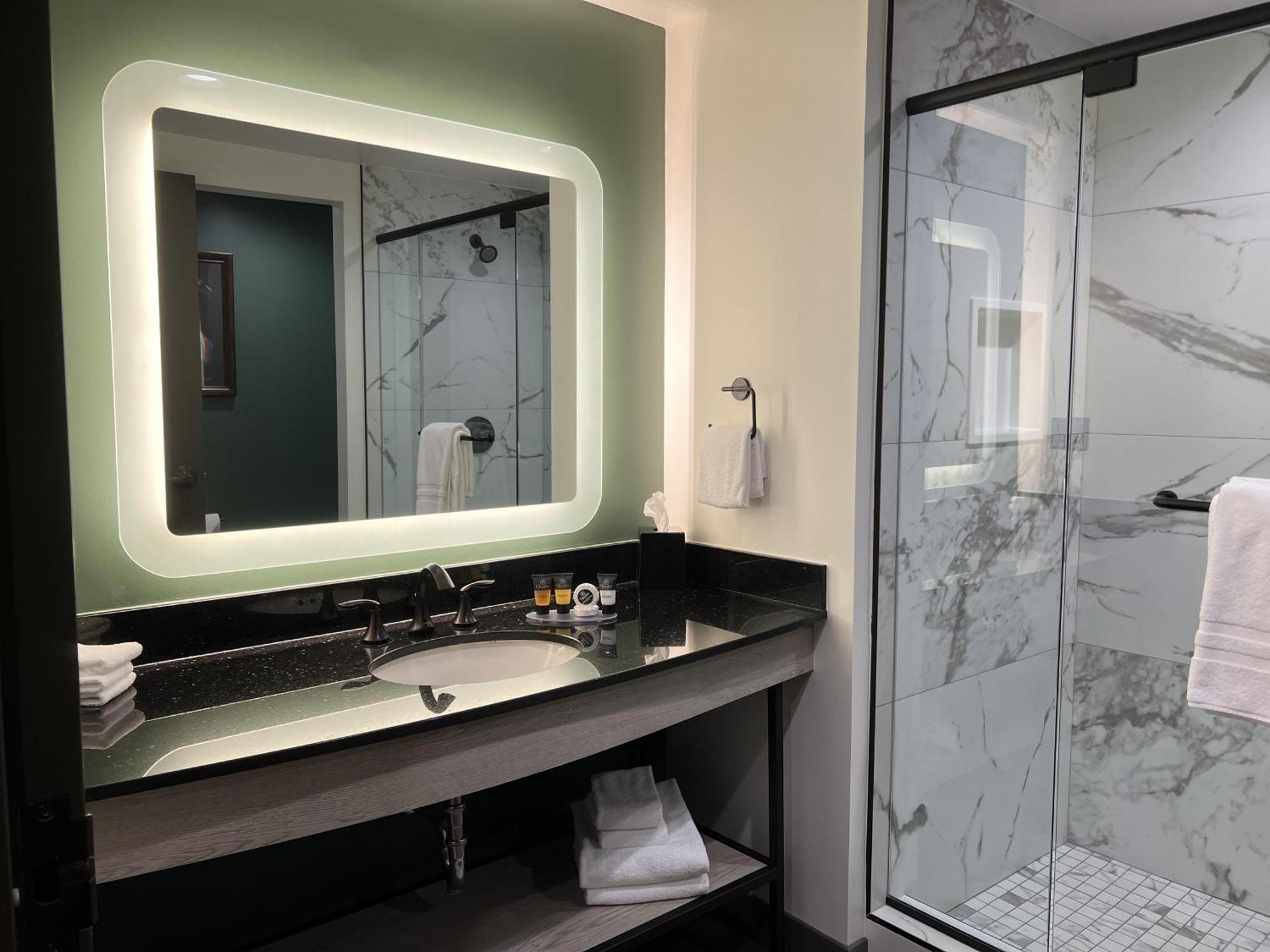 Cherokee Casino West Siloam Springs Resort Екстериор снимка