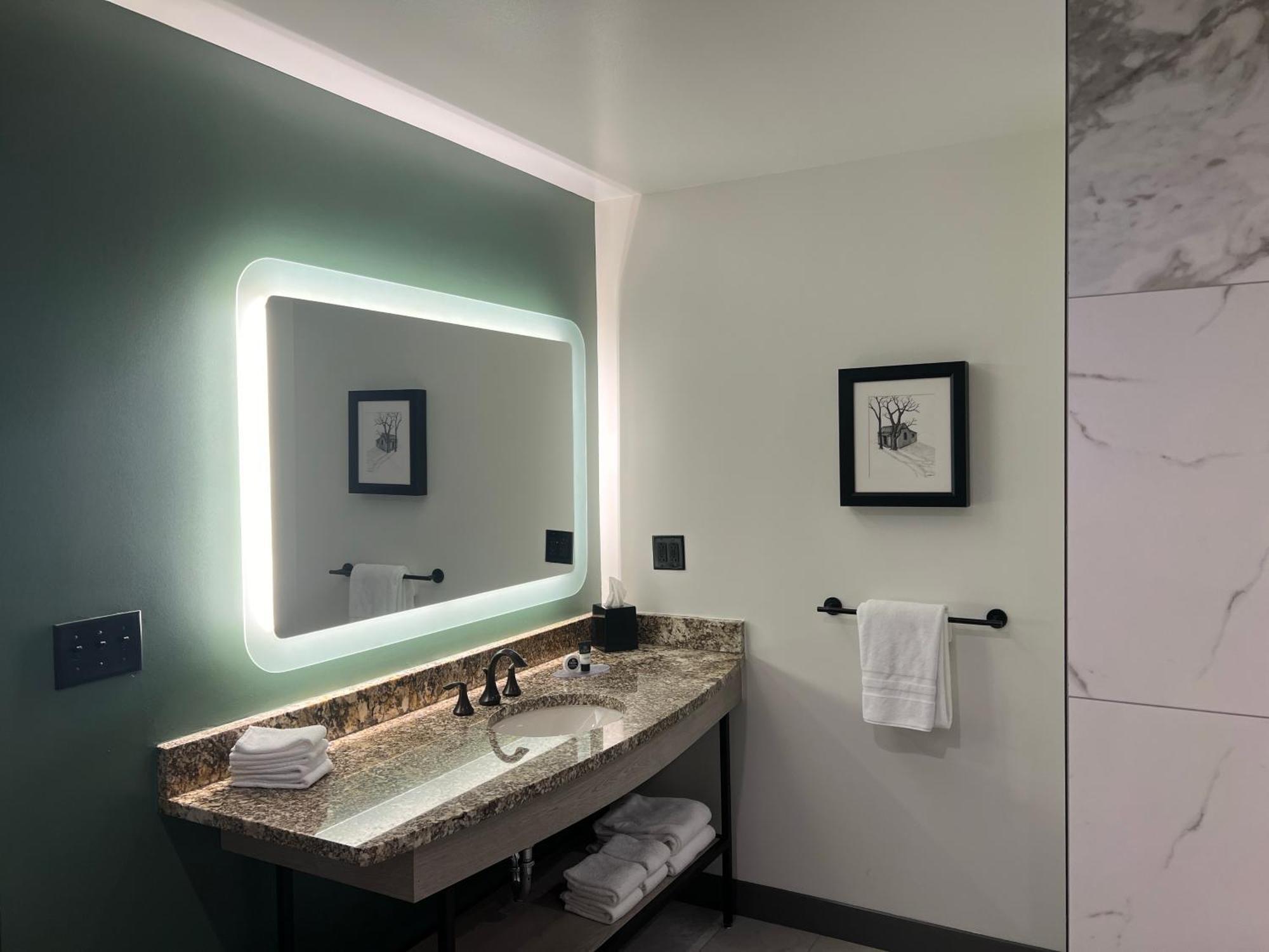 Cherokee Casino West Siloam Springs Resort Екстериор снимка