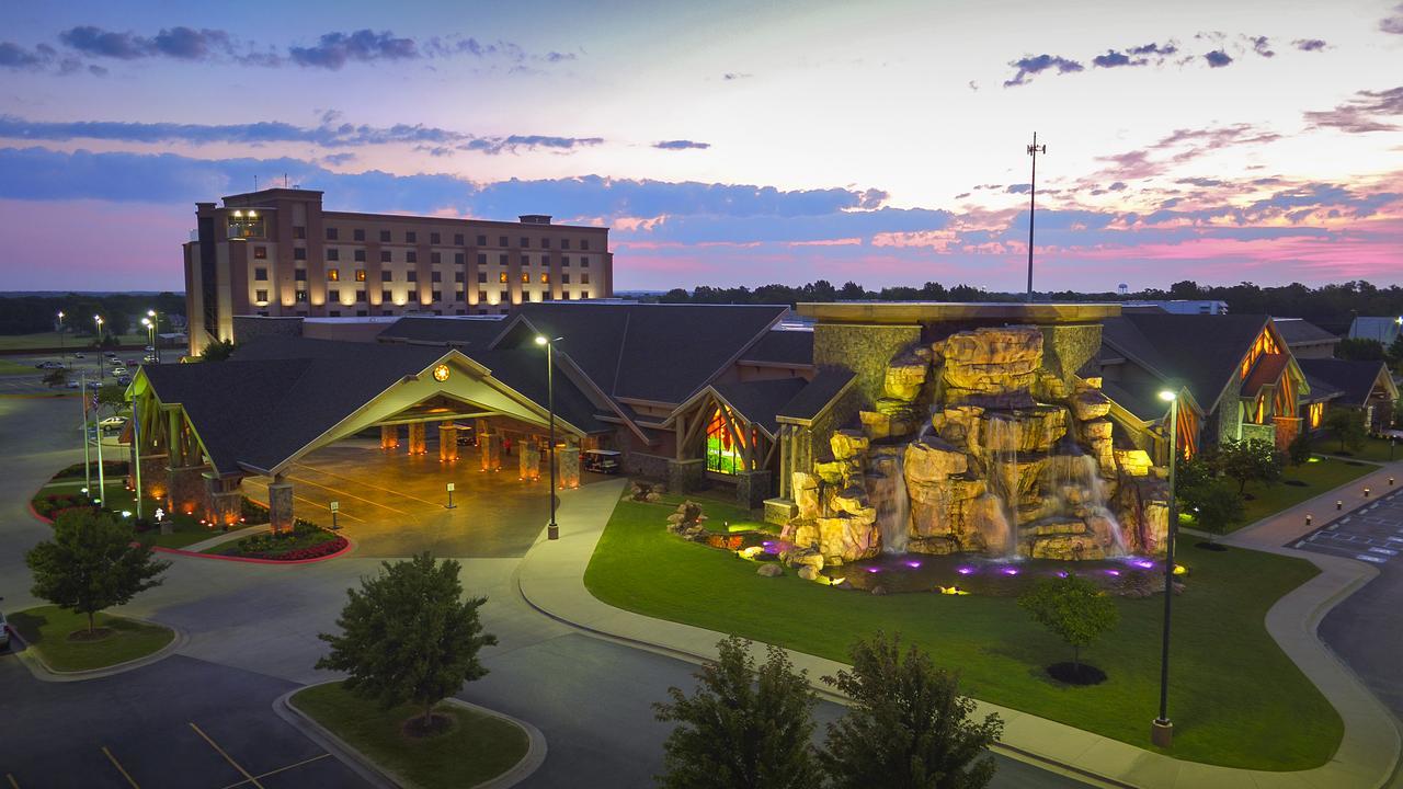 Cherokee Casino West Siloam Springs Resort Екстериор снимка